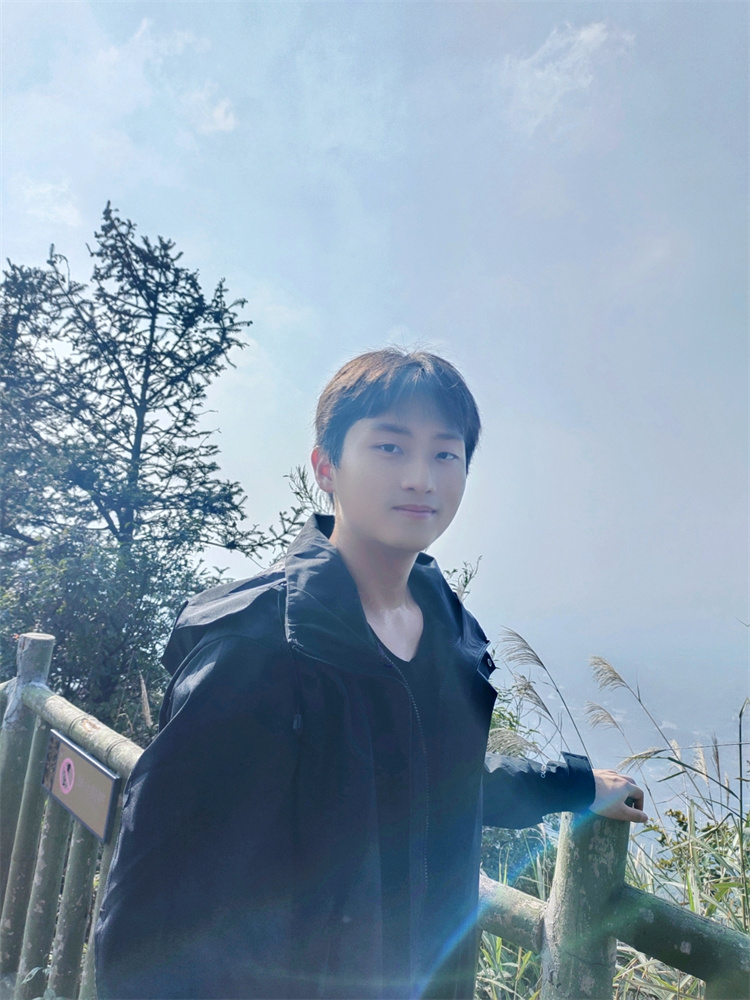 nPRK_1714047241030057931.jpg 2.陈润然.jpg