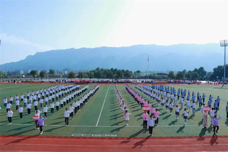 iVqe_1730458663571056419.jpg 35.jpg