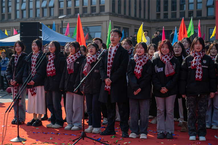 SlJt_1737202042822031992.jpg 9.jpg