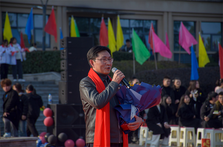 nBQk_1737202932490069353.jpg 32.jpg