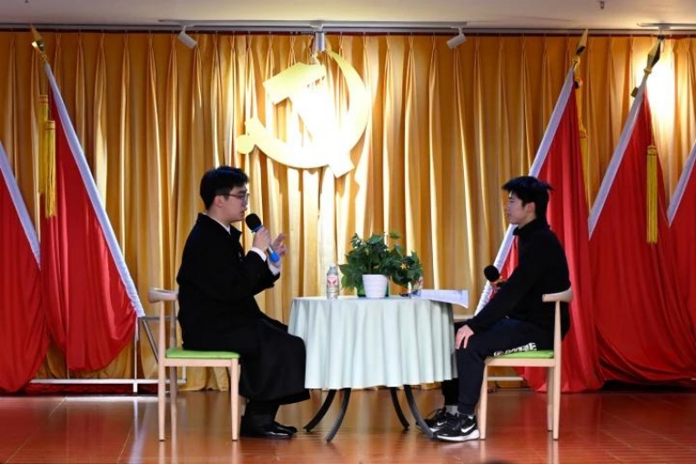 krdy_1766147144946036250.jpg 谈心谈话.jpg