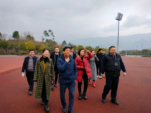 1677408021064053089.jpg d12abd134a611d5c109850de243291f6.jpg